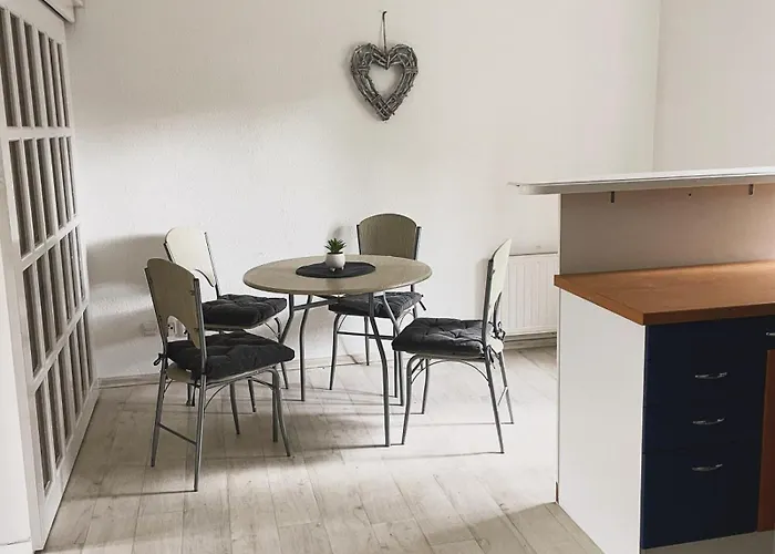 Meg Διαμέρισμα Κάρλοβι Βάρι